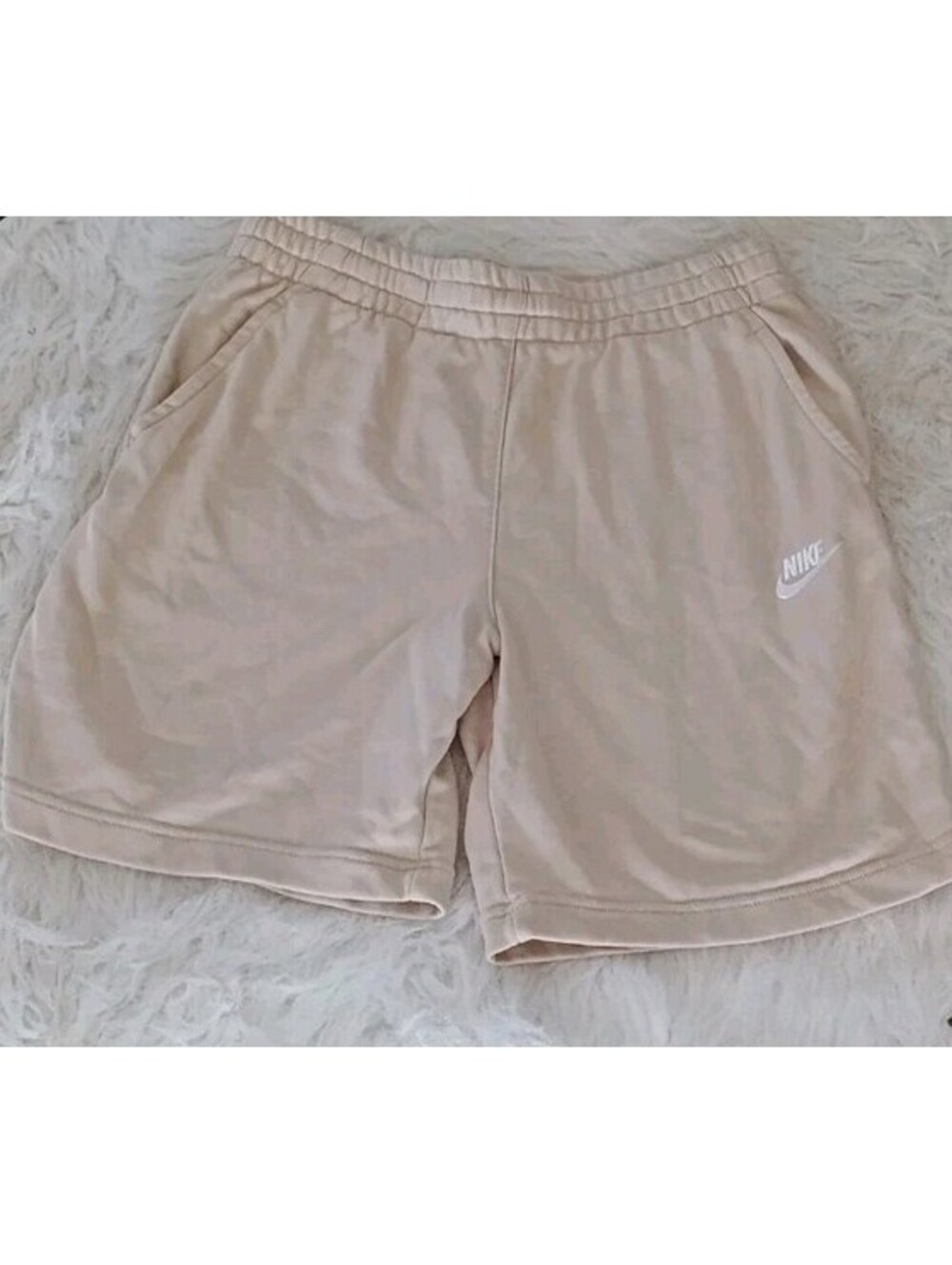 Nike XL Youth Shorts Tan  Sweatshorts Boys